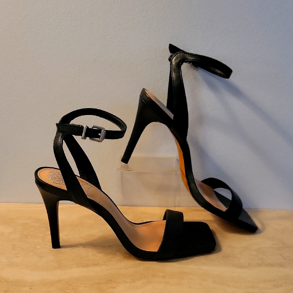 Vince Camuto Saprenda Elegant Black Ankle Strap Heels 6M